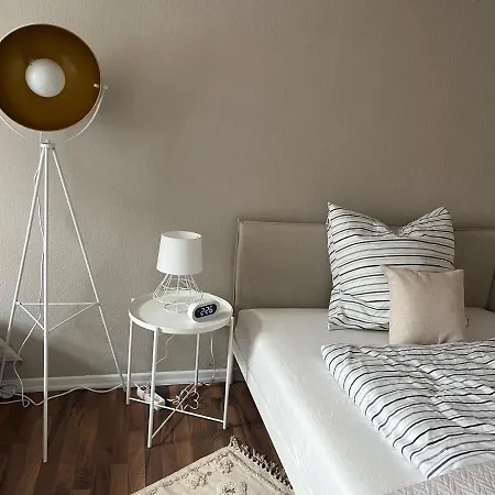 Gemuetliche Ferienwohnung Mit Gratis Netflix Glauchau Esterno foto